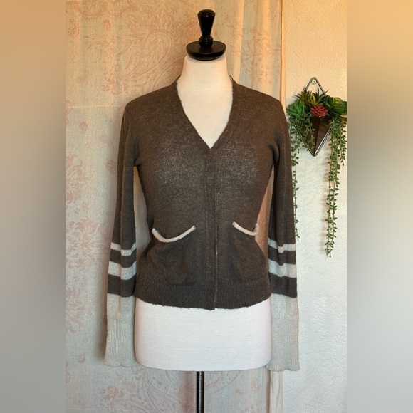 Susanne Karlsson Sweden Varsity Cardigan - Picture 2 of 9